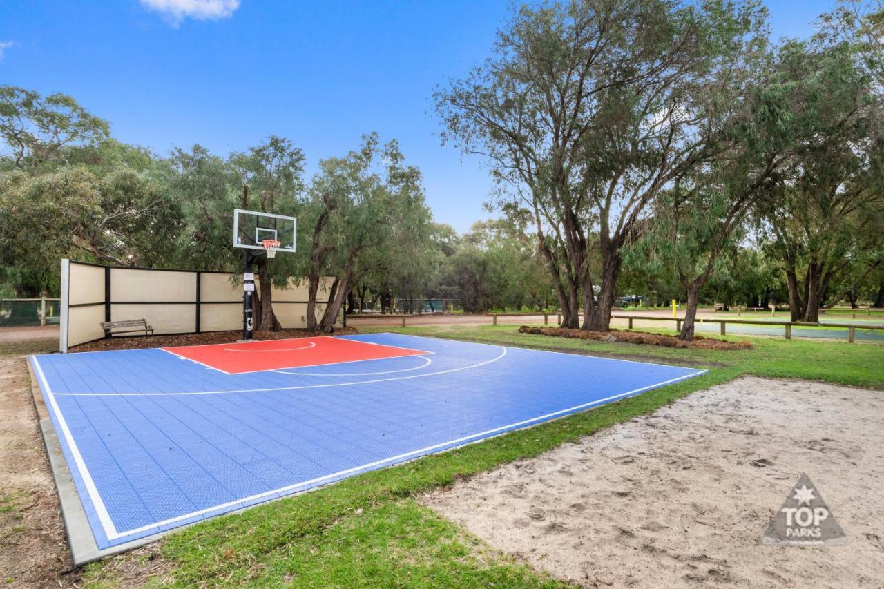Gracetown Caravan Park Εξωτερικό φωτογραφία